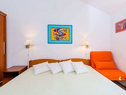 Apartments Lion - One Bedroom Apartment