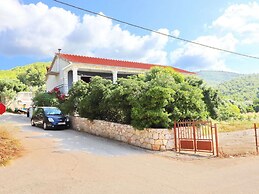 Apartment Marjana Prizba - Two Bedroom Apartment With Terrace and Part