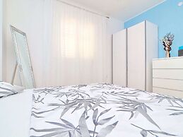 Apartment Marjana Prizba - Two Bedroom Apartment With Terrace and Part