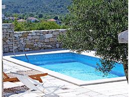 Villa Kate - Three Bedroom Villa