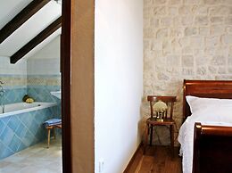 Villa Kate - Three Bedroom Villa