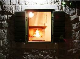 Villa Kate - Three Bedroom Villa