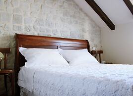 Villa Kate - Three Bedroom Villa