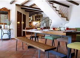 Villa Kate - Three Bedroom Villa