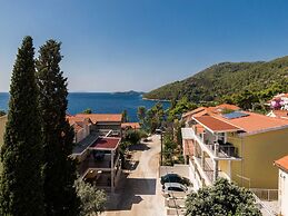 Fancy Apartments Dream - Comfort One Bedroom Apartment With Balcony an