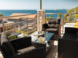 Fancy Apartments Dream - Comfort One Bedroom Apartment With Balcony an