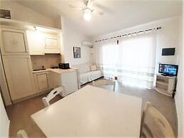 Belvilla by OYO Marineledda Bilocale 3