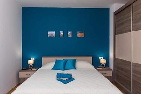 Apartment Hitri - One Bedroom Apartment With Terrace and Garden View