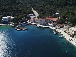 Apartment Danijela Mljet - Studio Apartment With Balcony and Sea View