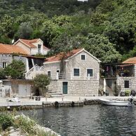 Apartment Danijela Mljet - Studio Apartment With Balcony and Sea View