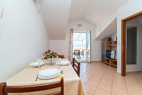 Apartments Batinic - Two Bedroom Apartment With Terrace and Sea View