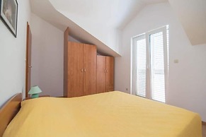 Apartments Batinic - Two Bedroom Apartment With Terrace and Sea View