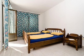 Apartments Lemes - Two Bedroom Apartment With Balcony and Sea View Ap1