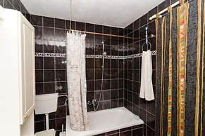 Apartments Lemes - Two Bedroom Apartment With Balcony and Sea View Ap1