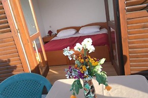 Guest House Hazdovac - Double Room With Balcony and Sea View 2