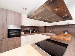 Apartment Vesna - Superior Three Bedroom Apartment With Balcony