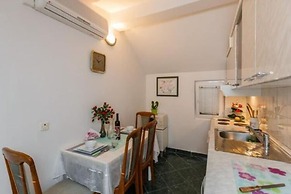 Apartments Roda - One Bedroom Apartment With Terrace -