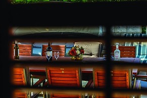 Villa Anka - Five-bedroom Villa With Terrace and Swimming Pool