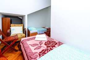 Villa Anka - Five-bedroom Villa With Terrace and Swimming Pool