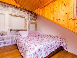 Holiday Home St George - Two Bedroom Apartment With City View