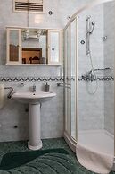 Apartment Vukic - Studio Apartment With Terrace and Garden View