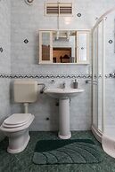 Apartment Vukic - Studio Apartment With Terrace and Garden View