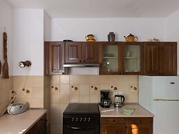 Apartment Vukic - Studio Apartment With Terrace and Garden View