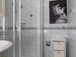 Apartment Vukic - Studio Apartment With Terrace and Garden View