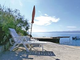 Apartments Roko - Economy One Bedroom Apartment With Shared Terrace