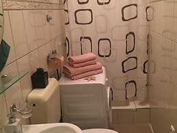 Apartments Roko - Economy One Bedroom Apartment With Shared Terrace