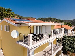 Fancy Apartments Dream - Standard One Bedroom Apartment With Balcony a