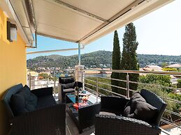 Fancy Apartments Dream - Standard One Bedroom Apartment With Balcony a