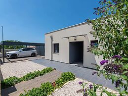 Modern Villa With Pool, Covered Terrace and sea View