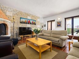 Spacious Holiday Home in Visnjan With Private Pool