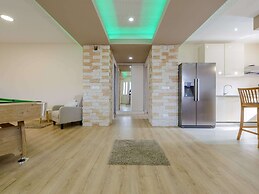 Villa Pave - Six-bedroom Villa With Terrace and Swimming Pool