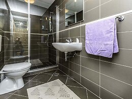 Villa Pave - Six-bedroom Villa With Terrace and Swimming Pool