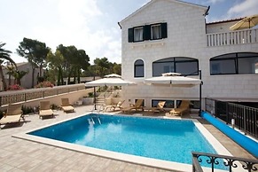 Apartments Villa Grlica - One Bedroom Apartment With Terrace and Sea V