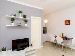 Apartments Versus- Comfort Studio Apartment With Terrace