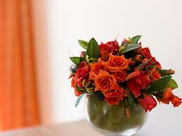 Green Hills Apartment - One Bedroom Apartment With Balcony and Sea Vie