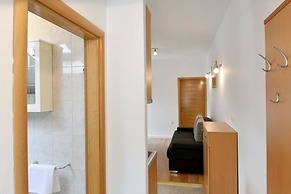 Green Hills Apartment - One Bedroom Apartment With Balcony and Sea Vie