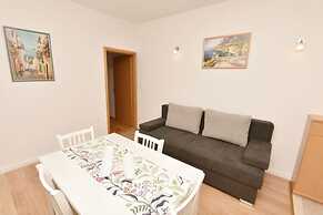 Green Hills Apartment - One Bedroom Apartment With Balcony and Sea Vie