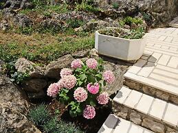 Holiday Home Gea - Three Bedroom Holiday Home With Terrace and Partial