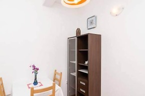 Apartments Felix Mljet - One Bedroom Apartment With Balcony