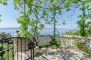 Villa Kosa - Room With Balcony and sea View