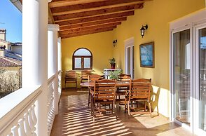 Holiday Home in Linjan With Garden