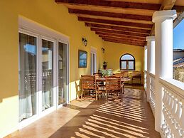 Holiday Home in Linjan With Garden