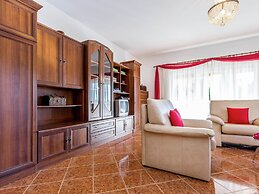 Holiday Home in Linjan With Garden