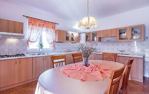 Holiday Home in Linjan With Garden