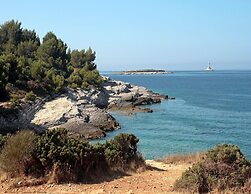 Holiday Home in Linjan With Garden