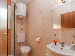 Apartments Island Beat - One Bedroom Apartment With Balcony and Sea Vi